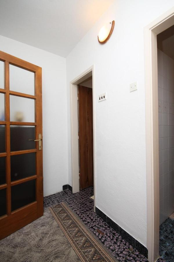 Apartments with a parking space Makarska - 6792 Bagian luar foto