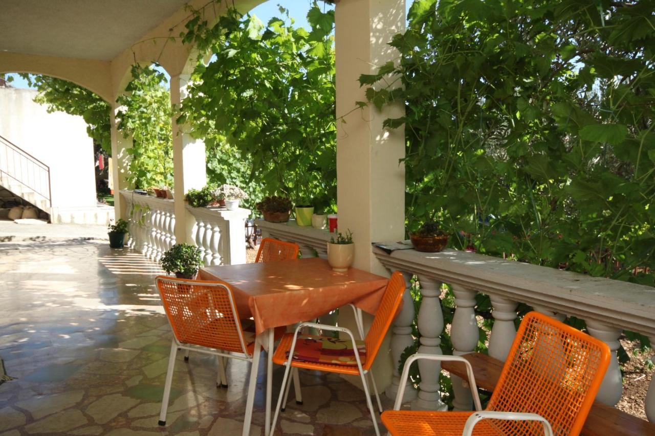 Apartments with a parking space Makarska - 6792 Bagian luar foto