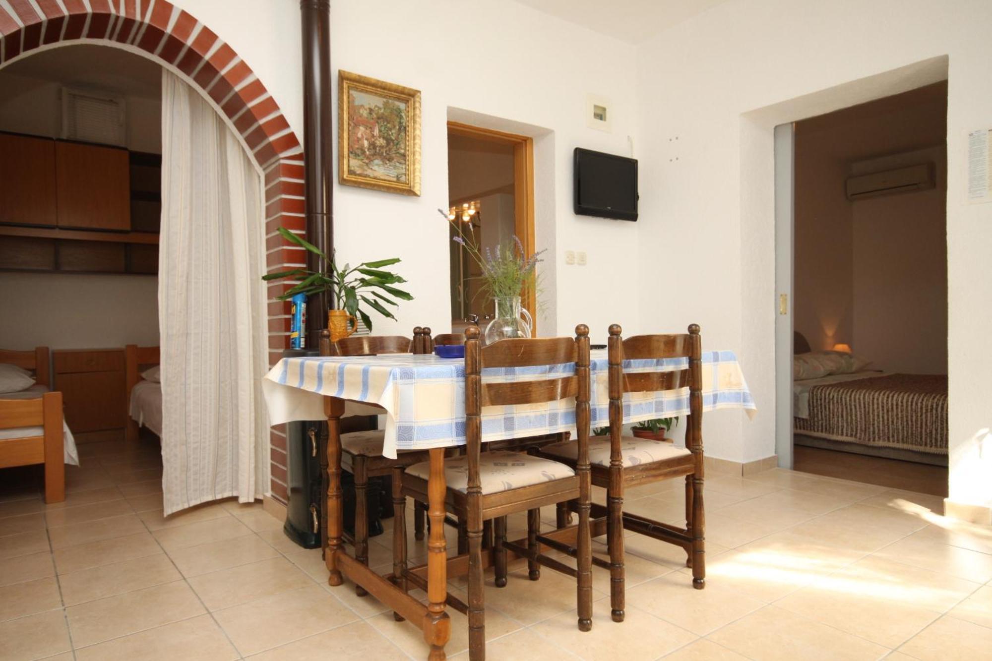 Apartments with a parking space Makarska - 6792 Ruang foto